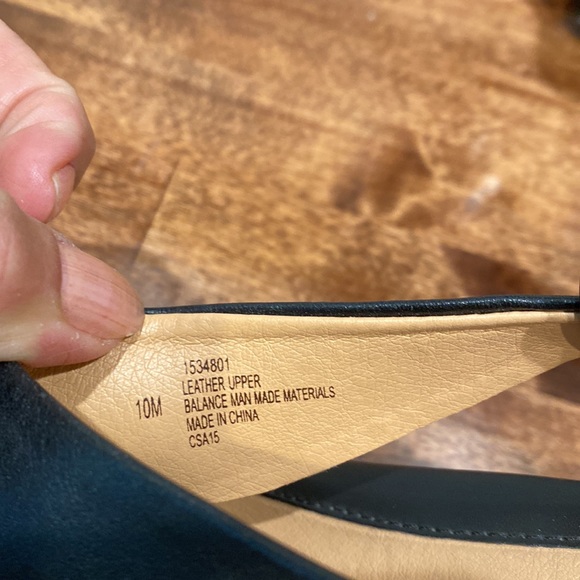 Sofft Size 10 Leather Heels - Picture 7 of 8